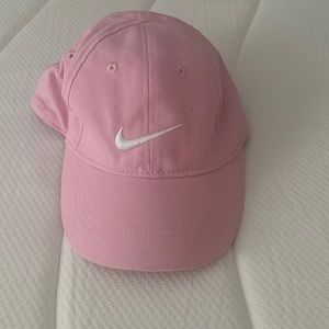 Toddler pink Nike hat excellent condition adjustable back